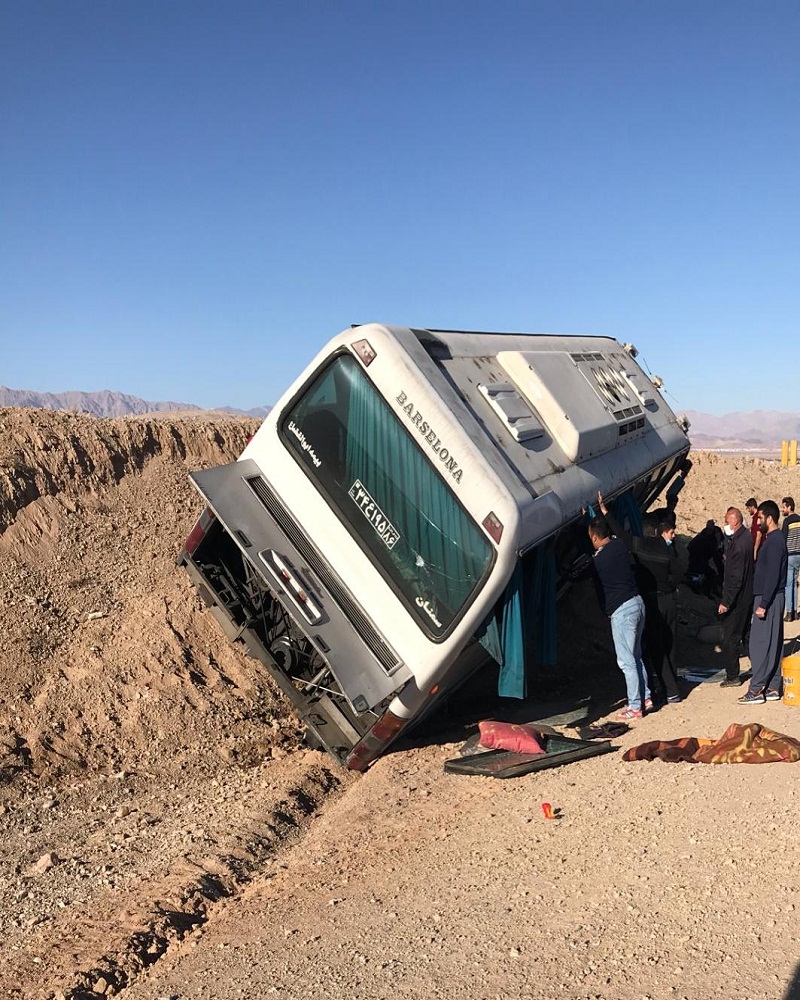 بعد از واژگونی اتوبوس در گرمسار؛ حادثه دیگر در محور تهران - سمنان