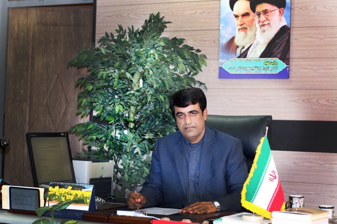 نیکشهر؛ پابه پای انقلاب شکوهمند اسلامی مردم ایران/ اولین شهید مدافع حرم اهل سنت از سیستان و بلوچستان/ کم سن&zwnj;ترین شهید جنگ از خطه میرکمبر و دادشاه/ خط لوله انتقال گاز به جنوب سیستان و بلوچستان، راه&zwnj;آهن چابهار زاهدان و جاده ترانزیت مایه رونق اقتصادی نیکشهر