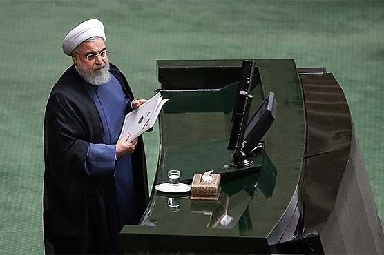 واکنش به استفاده روحانی از یک پنکه مدرن + تصاویر
