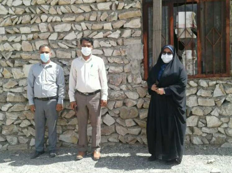 امیرعلی و برادرش در روستای خروای از نعمت تحصیل برخوردار شدند