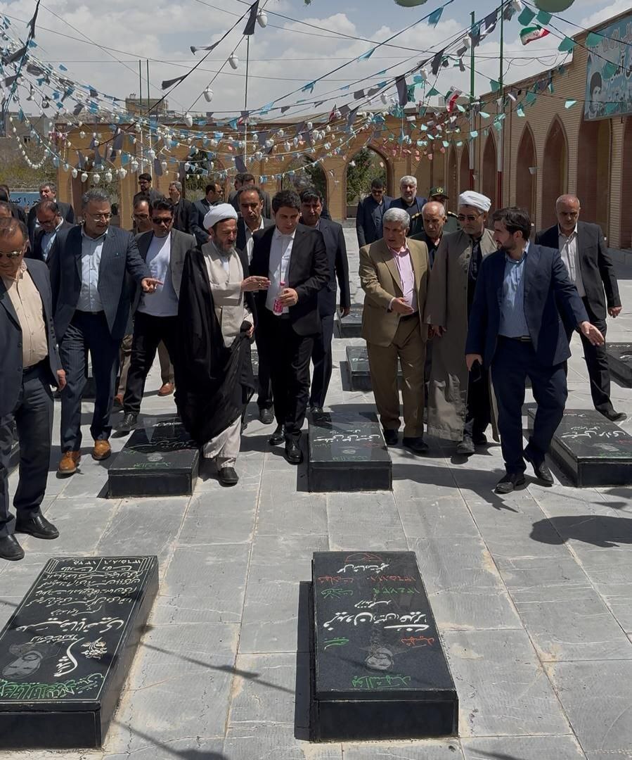 بیجار مقصد سفر امروز استاندار کردستان بیجار مقصد سفر امروز استاندار کردستان