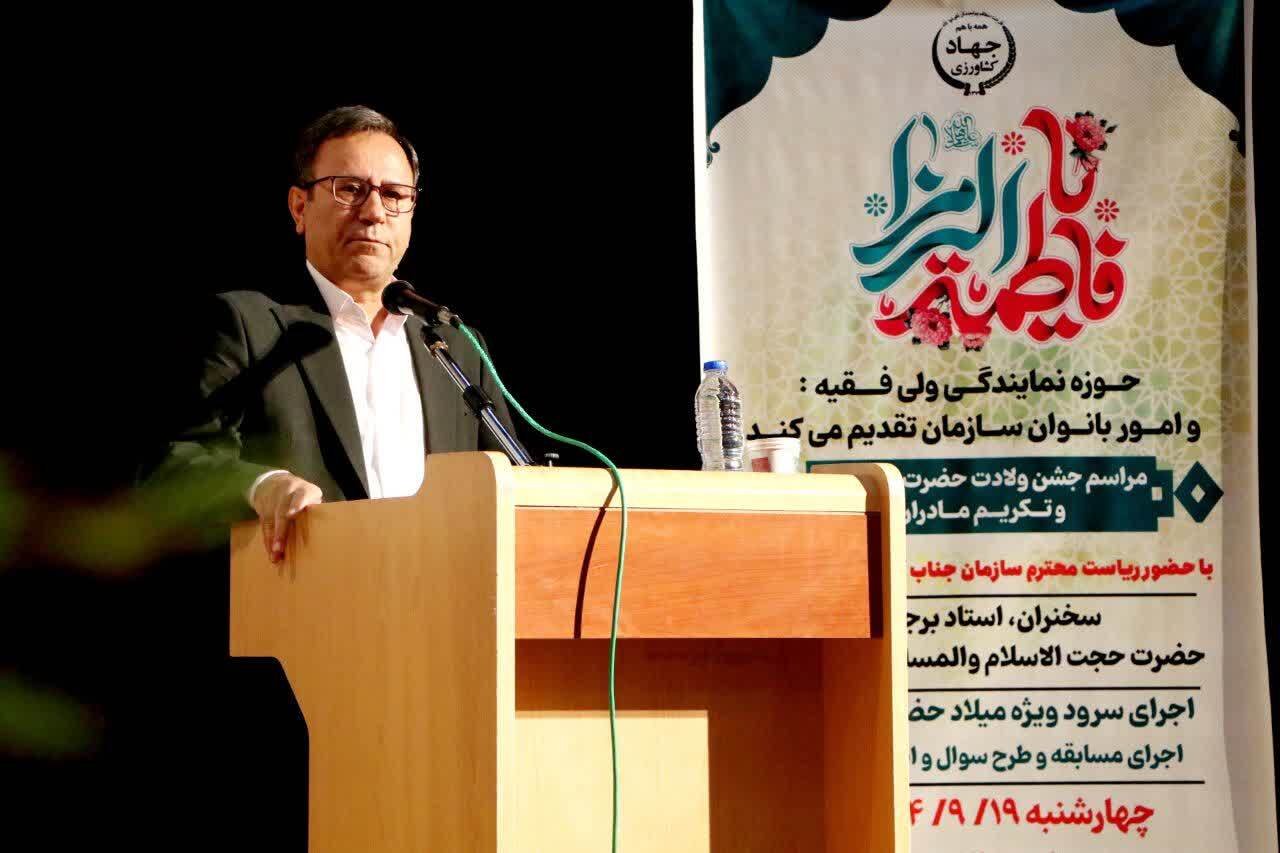 کشاورزی با پیچیدگیهای امروز، مدیران سنتی نمیخواهد؛ بانوان در خط مقدم مدیریت/هایپر لینک نداره کشاورزی با پیچیدگیهای امروز، مدیران سنتی نمیخواهد؛ بانوان در خط مقدم مدیریت/هایپر لینک نداره