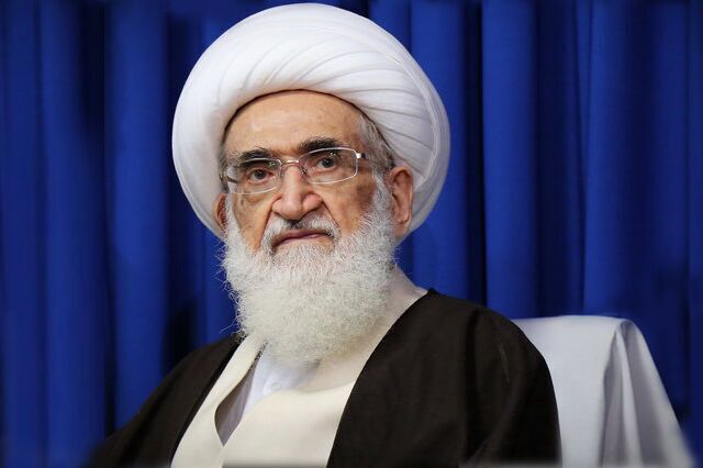 آیت الله شاهچراغی عمر خود را صرف خدمت به اسلام و مردم کرد