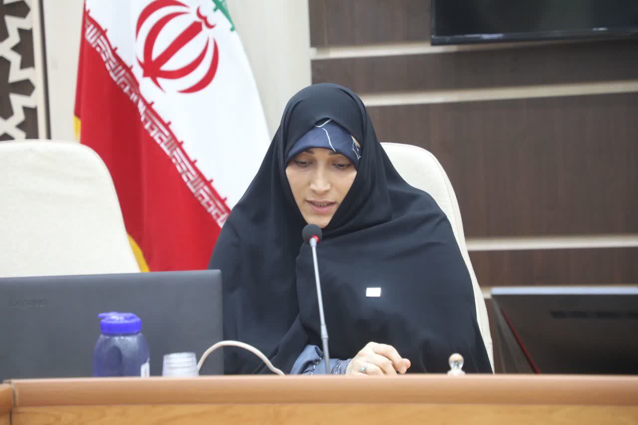 مراسم ملی روز دختر در قم با حضور معاون رئیس‌جمهور و ۳۰۰ نفر خانواده شهدای میناب