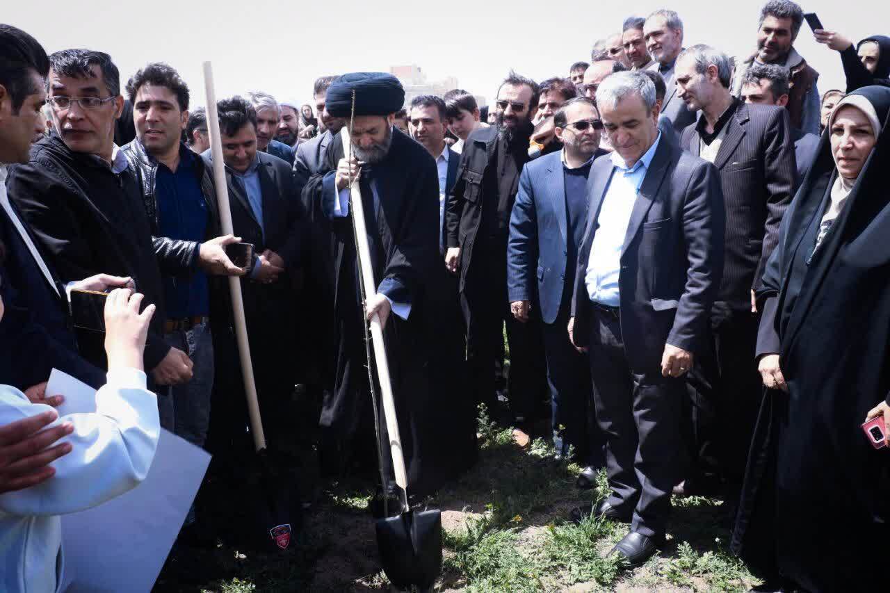 ۵۰۰ اصله نهال در استان اردبیل غرس شد