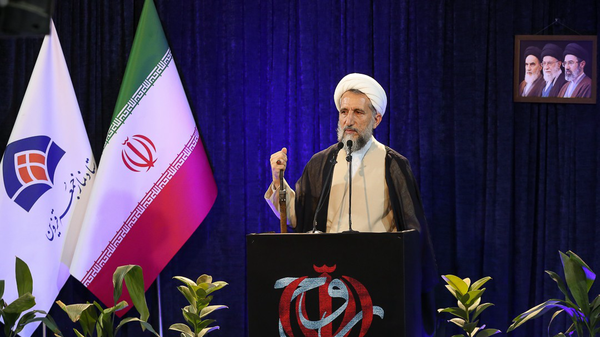 تفاهمنامه با آمریکا الزام حقوقی کامل ندارد / ملت، محور وحدت و مطالبه گری است
