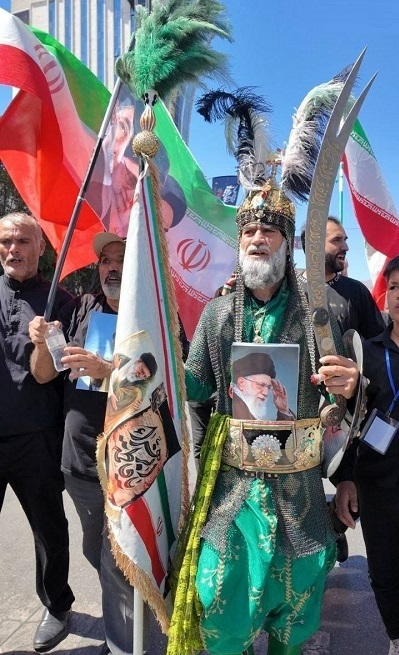 زمان تشییع پیکر رهبر شهید در مشهد تغییر نکرد/ حضور ۴۷۰۰ میهمان خارجی از ۲۷ کشور جهان زمان تشییع پیکر رهبر شهید در مشهد تغییر نکرد/ حضور ۴۷۰۰ میهمان خارجی از ۲۷ کشور جهان