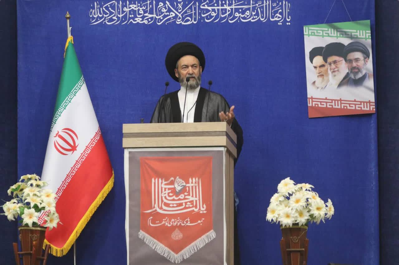 هم استانی ها با انصاف و ادب کامل از میهمانان پذیرایی کنند هم استانی ها با انصاف و ادب کامل از میهمانان پذیرایی کنند