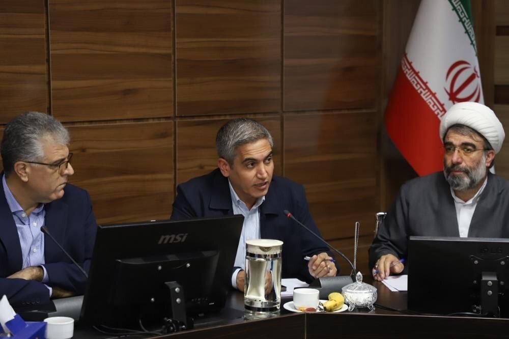 معیشت کارکنان و اساتید دانشگاه باید در اولویت تخصیص منابع قرار گیرد/ برای حل مشکلات دانشگاهها برنامه سهمرحلهای تدوین شود معیشت کارکنان و اساتید دانشگاه باید در اولویت تخصیص منابع قرار گیرد/ برای حل مشکلات دانشگاهها برنامه سهمرحلهای تدوین شود
