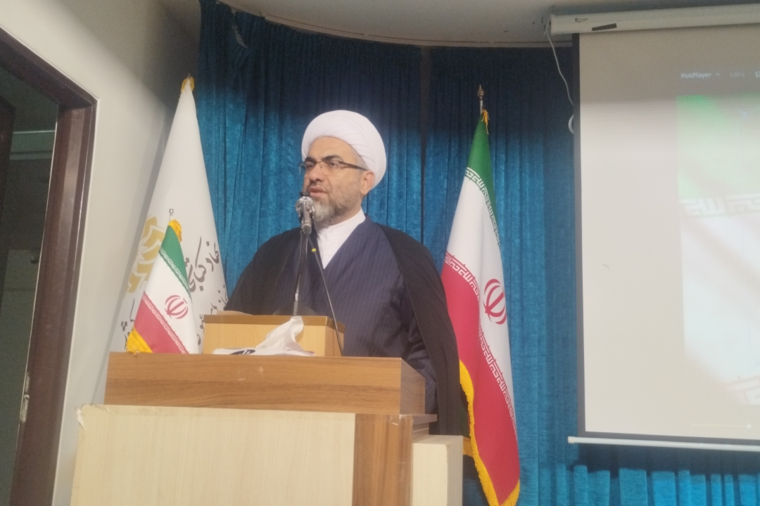 رسانه‌ها پیشقراولان جهاد تبیین و مقابله با تحریف دشمن هستند