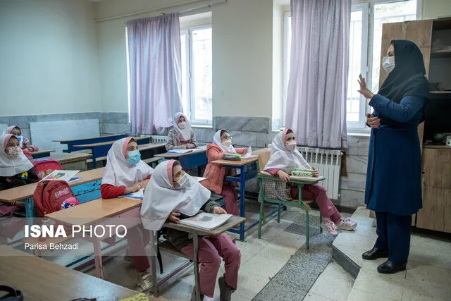 صدور احکام استخدامی ۴ هزار معلم جدید در خوزستان