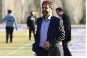 فیروز کریمی در راه نفت‌مسجدسلیمان