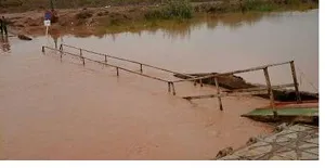 پل شناور ملاثانی به زیر آب رفت